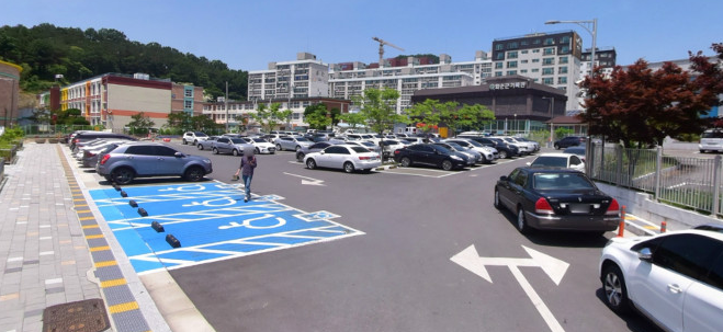 군청 공영주차장(화…