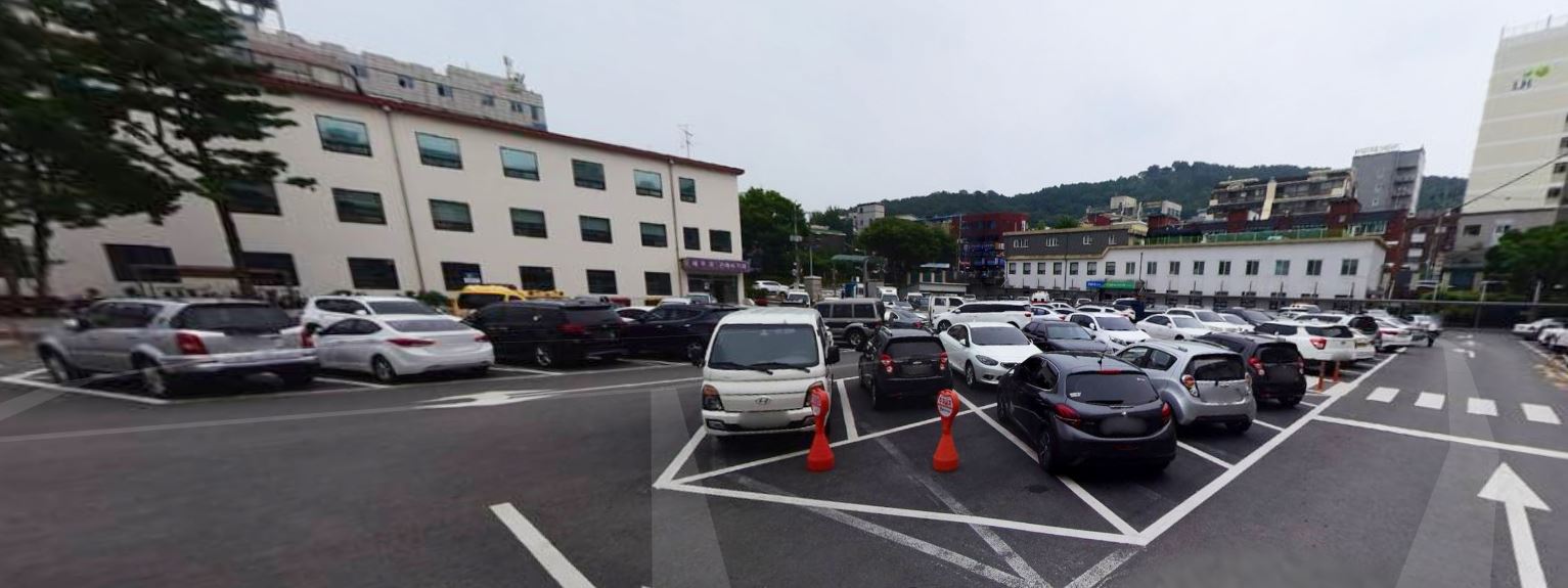 처인구청 주차장 1