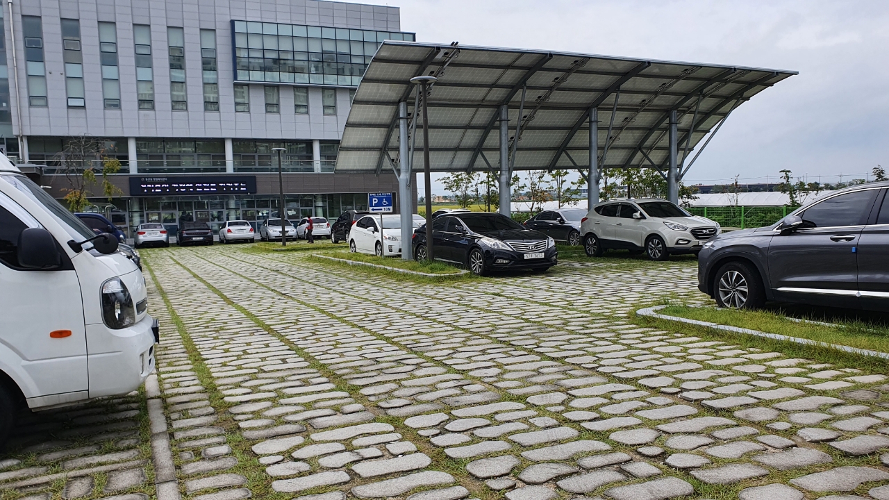 동산동행정복지센터 주차장 2