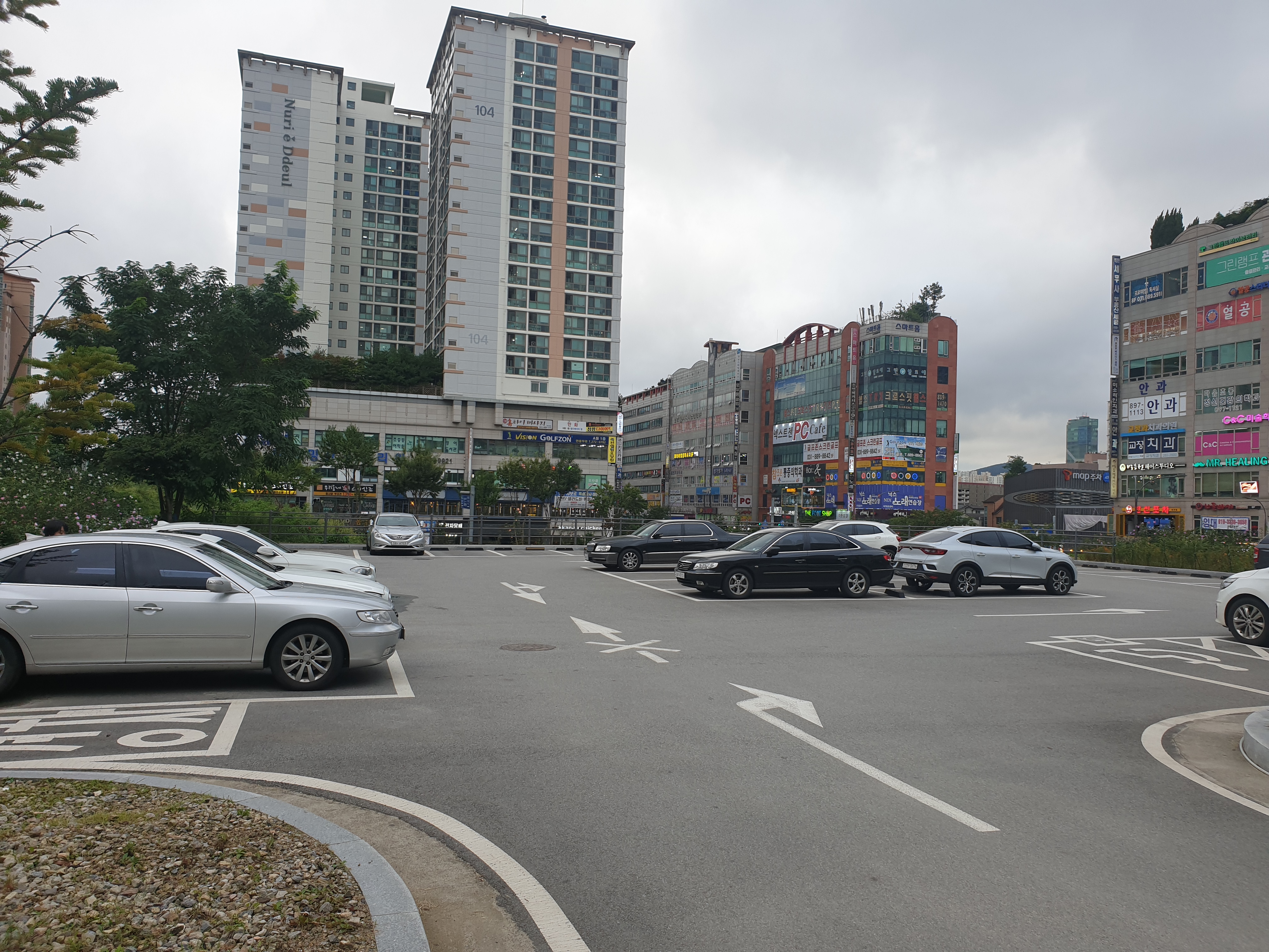 보정동행정복지센터 지상주차장 3