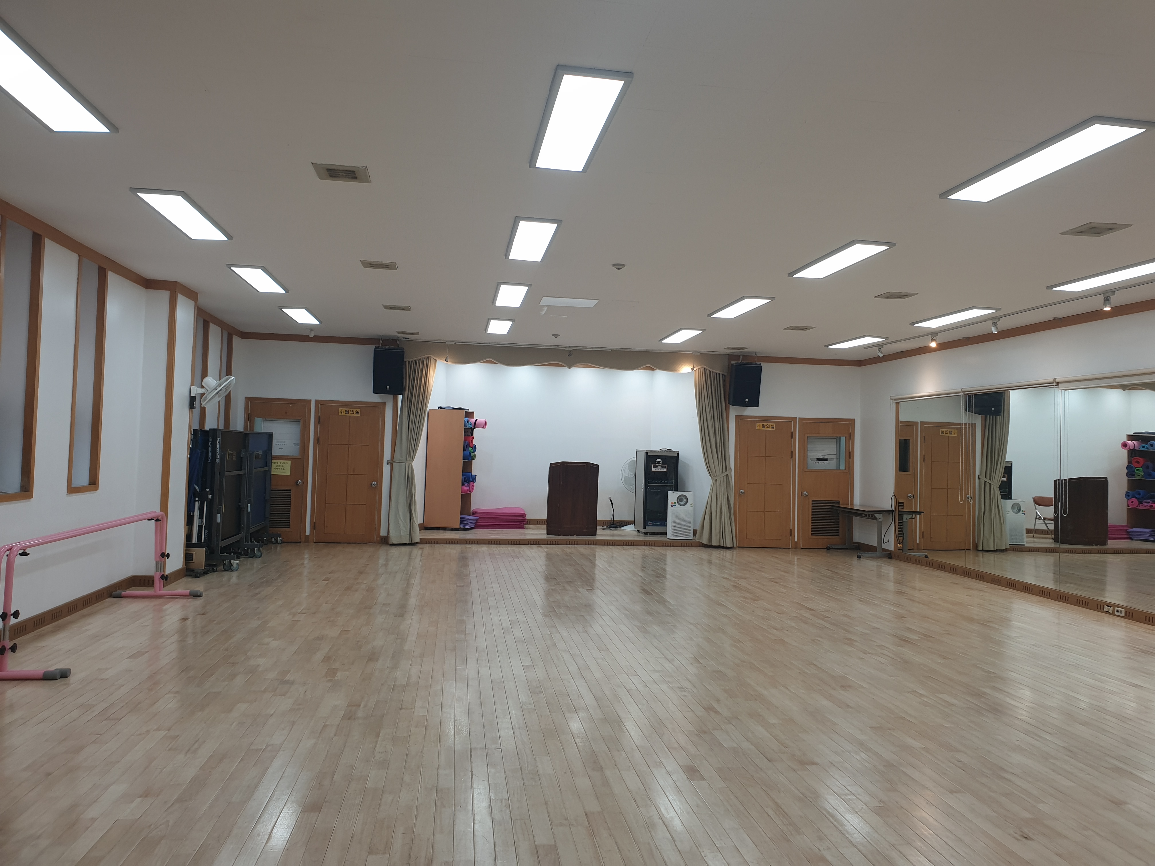 동춘2동 행정복지센터 본관3층 1