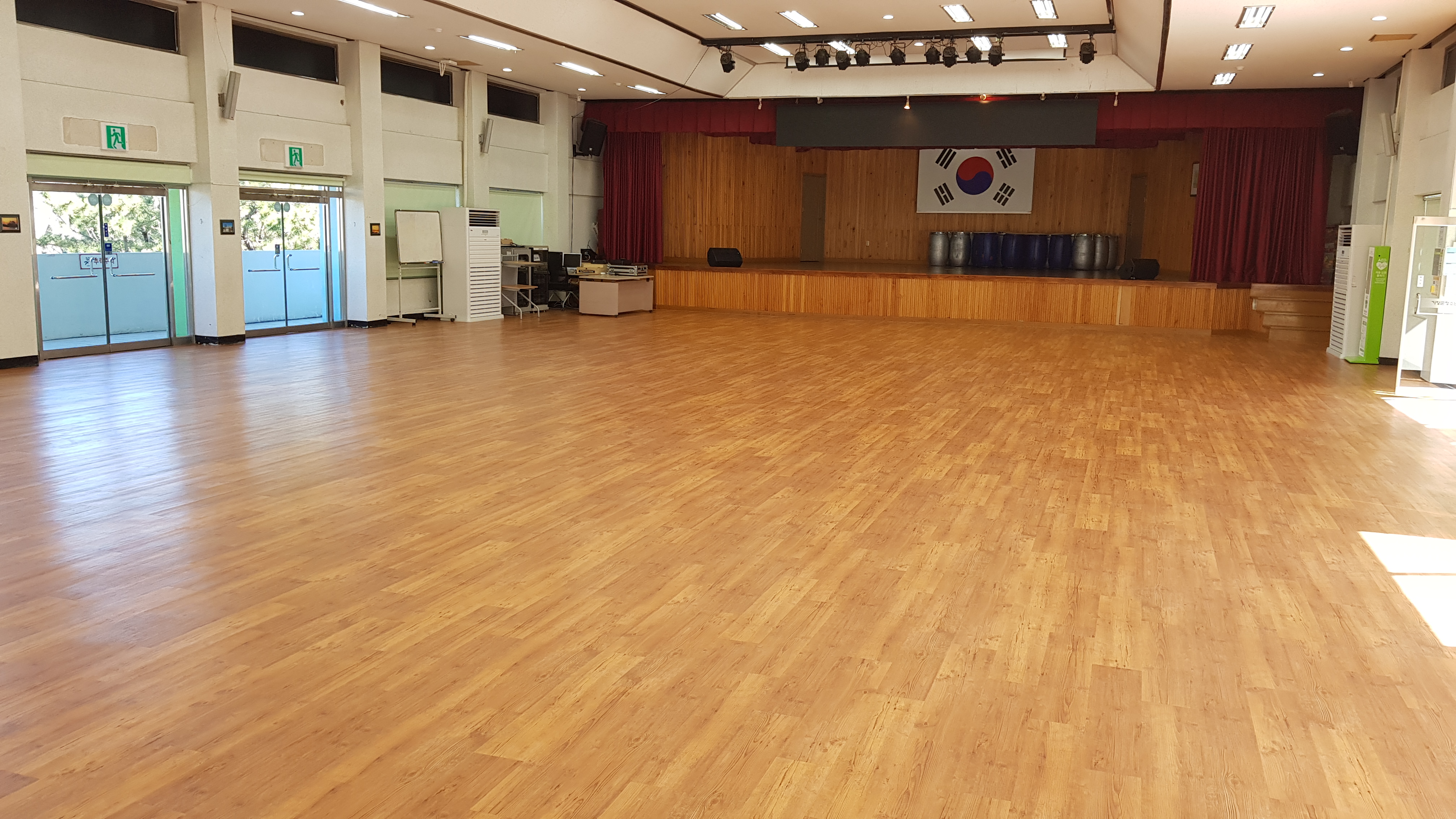 기장군도시관리공단(기장군청소년수련관) 대강당 2