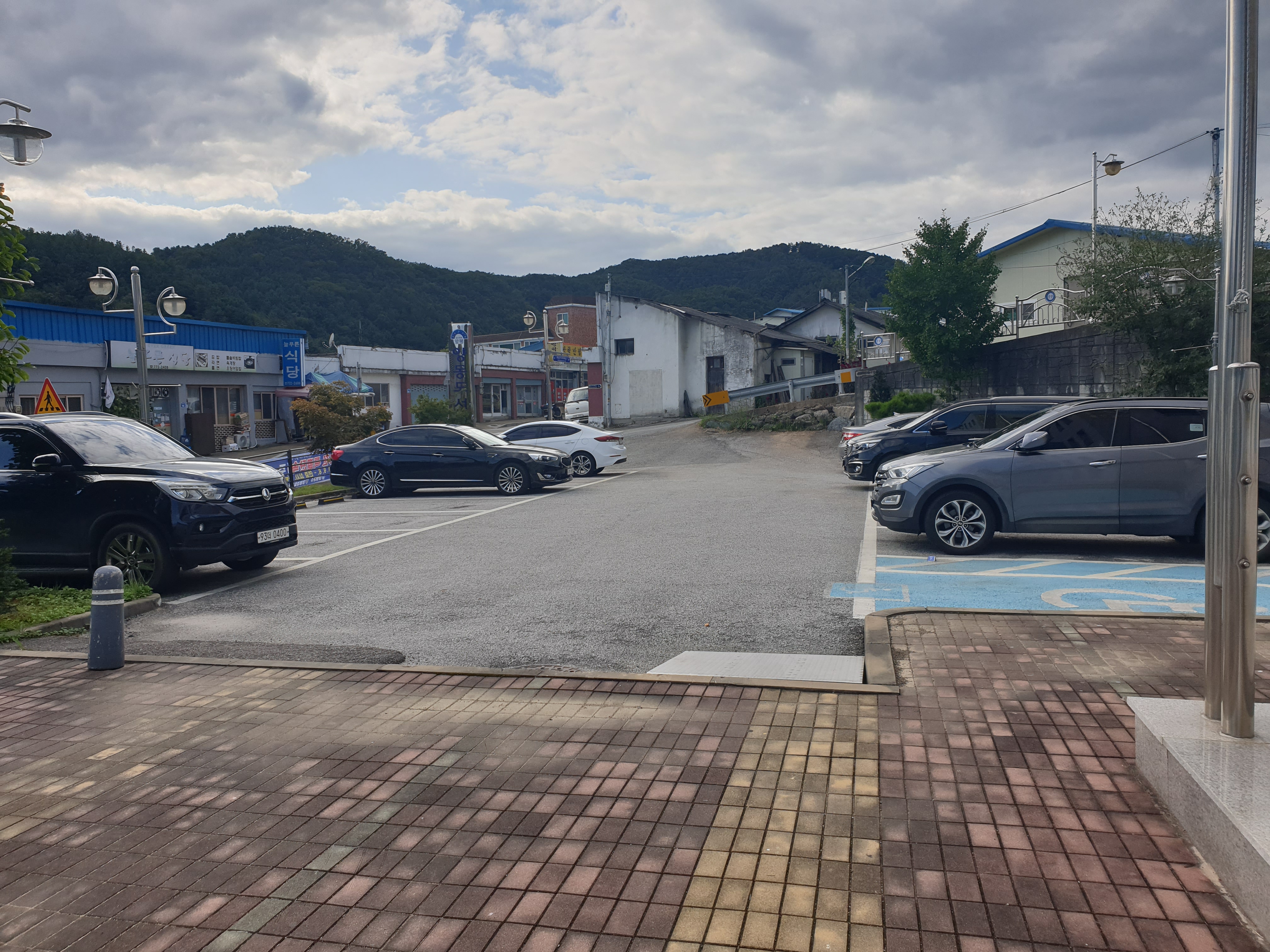 양동도서관 주차장 2