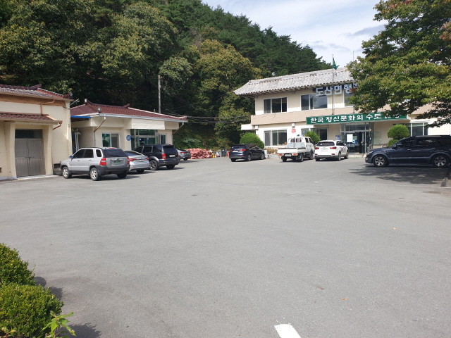 도산면 행정복지센터 주차장 1