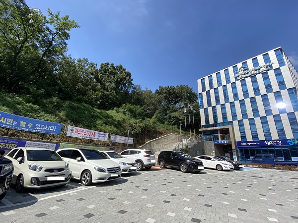 범어2동행정복지센터 주차장 1