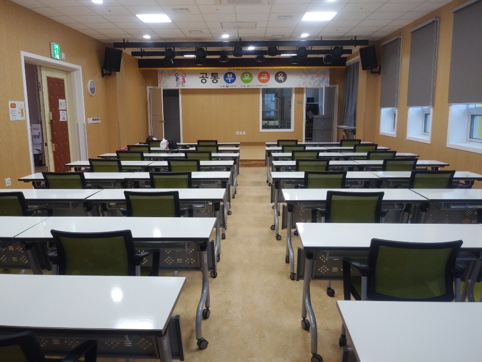 상주시육아종합지원센터 1