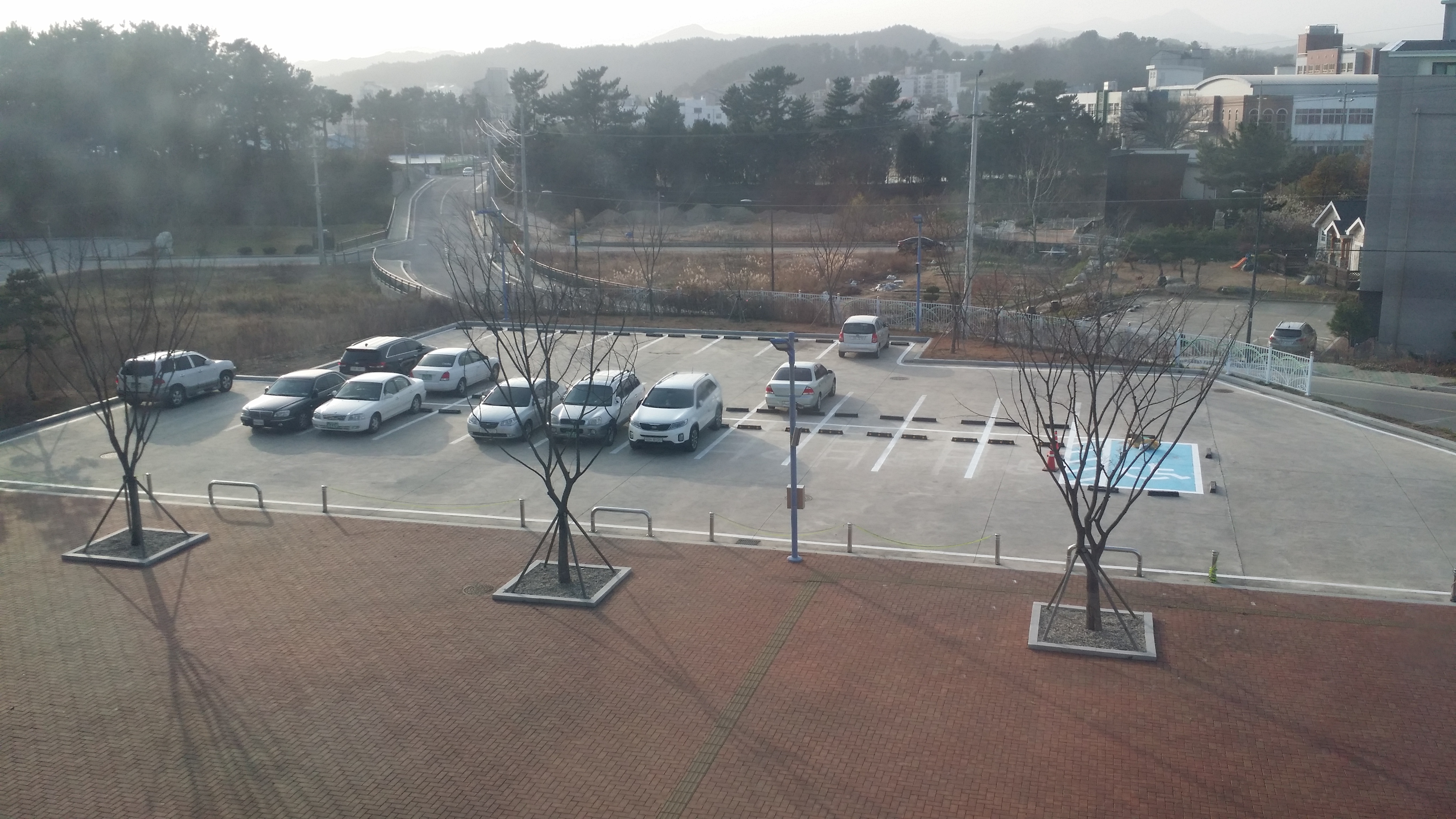 울진군청소년수련관 주차장(지상)