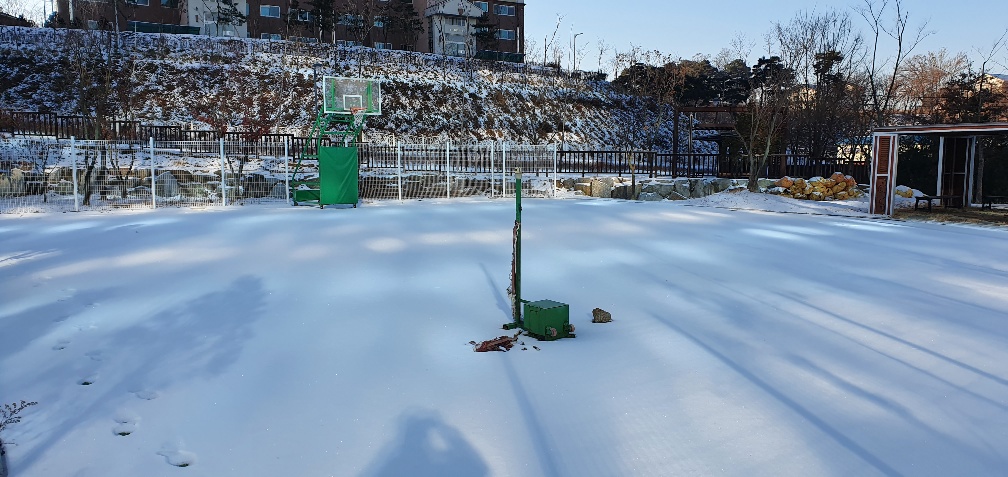 도로교통공단 본부 족구장 1