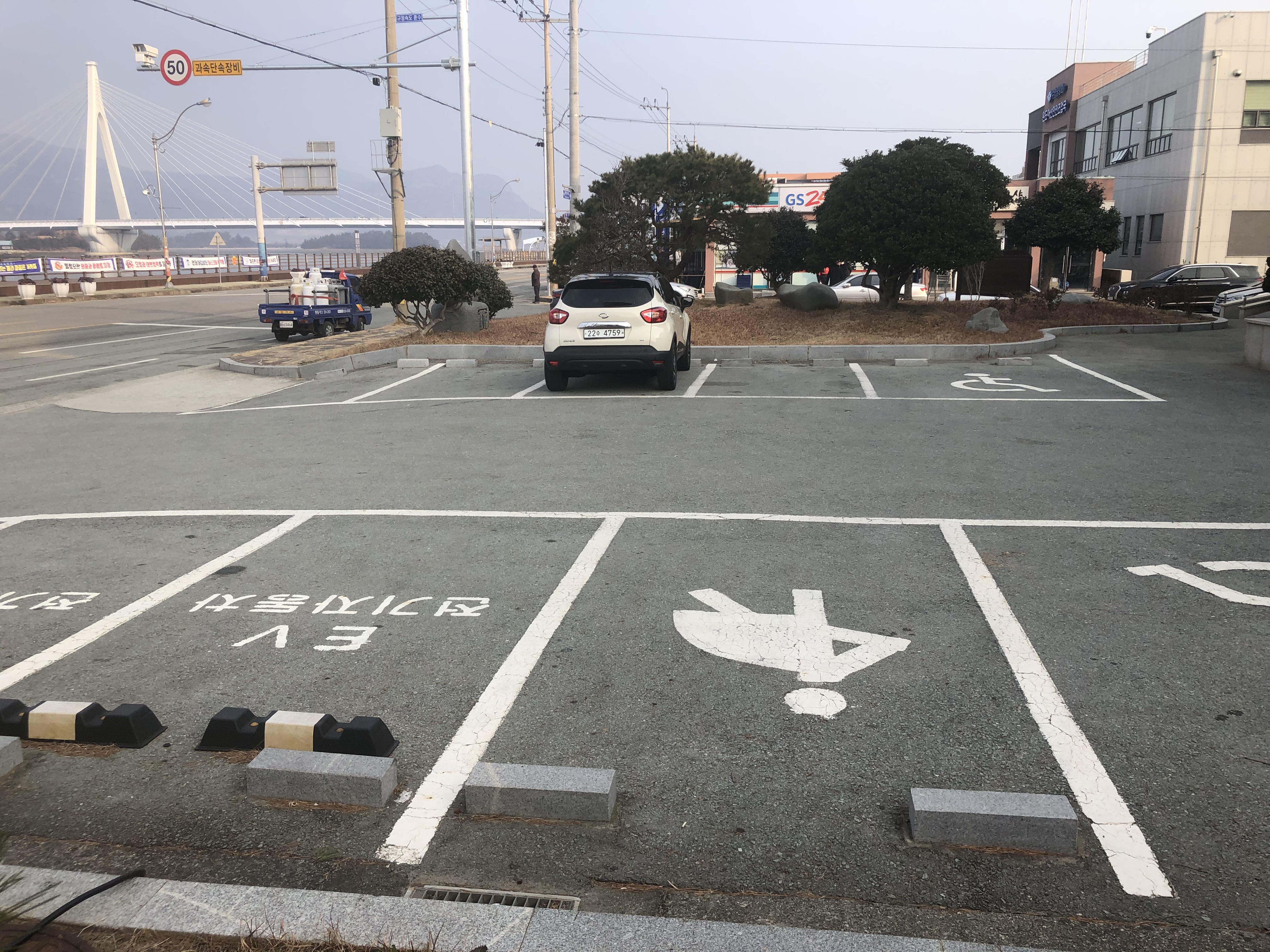 군외면사무소 본관앞,뒤 2