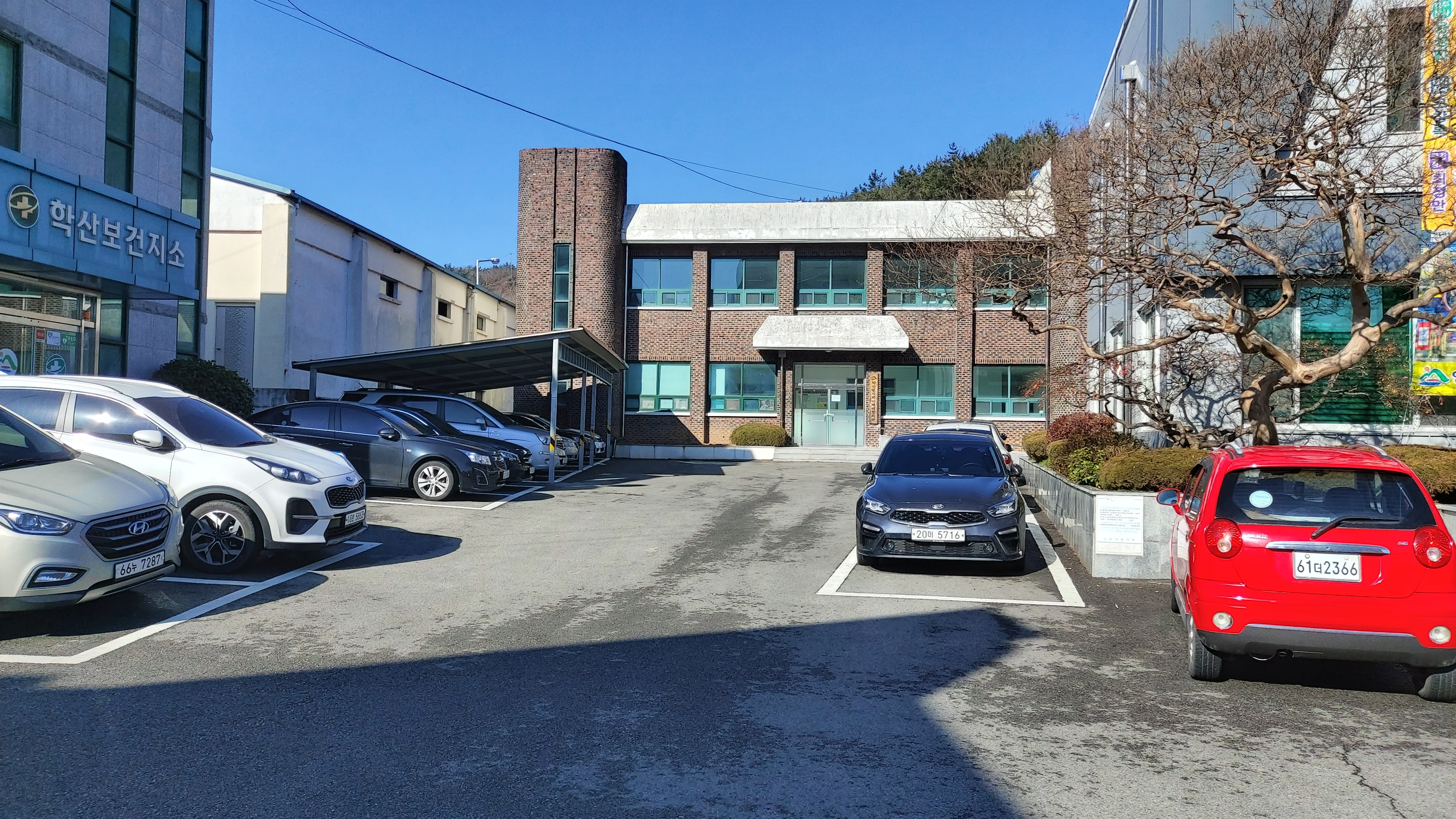 학산면사무소 주차장 2
