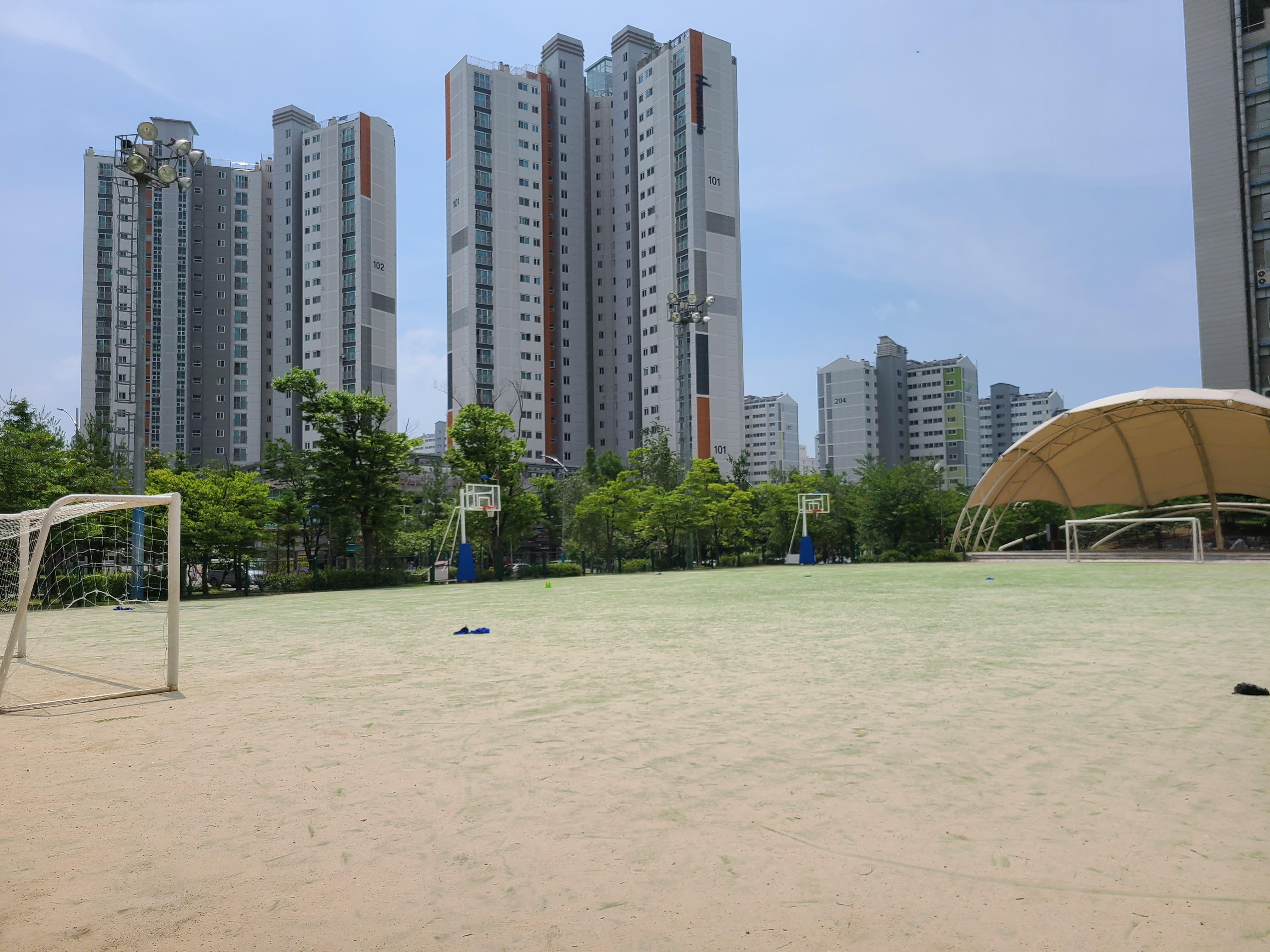 논현포대근린공원 체육시설