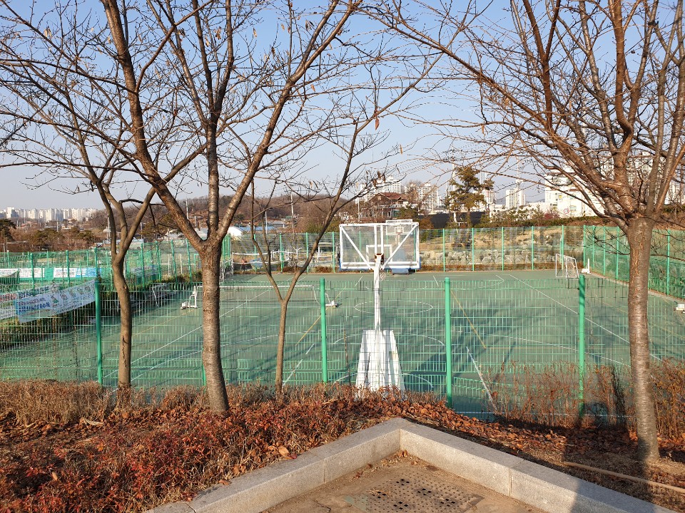 주적체육공원 족구장(농구장) 1