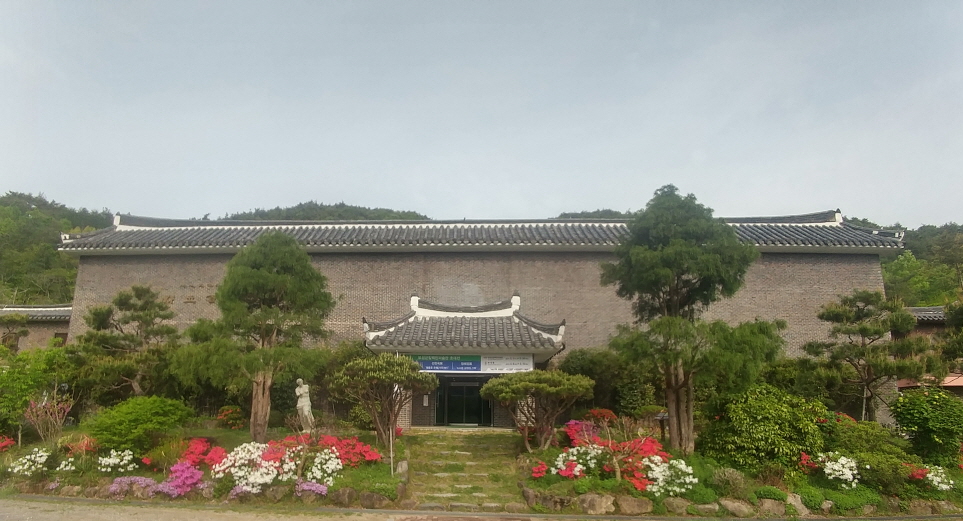 군립백민미술관 1