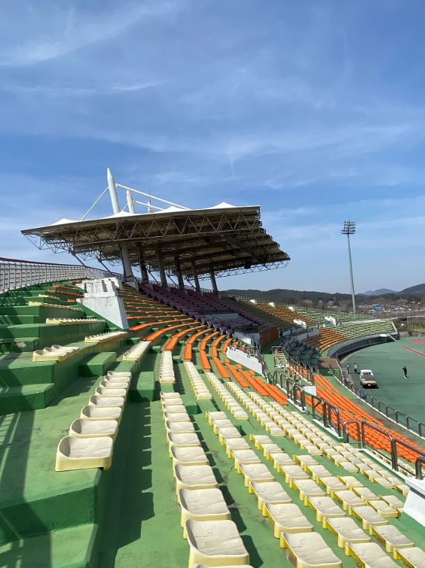 부여종합운동장 육상트랙 3