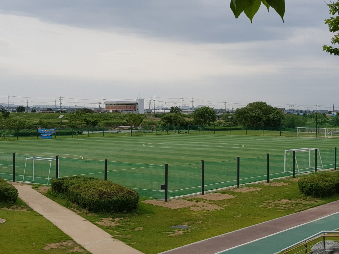 무한천B축구장 1