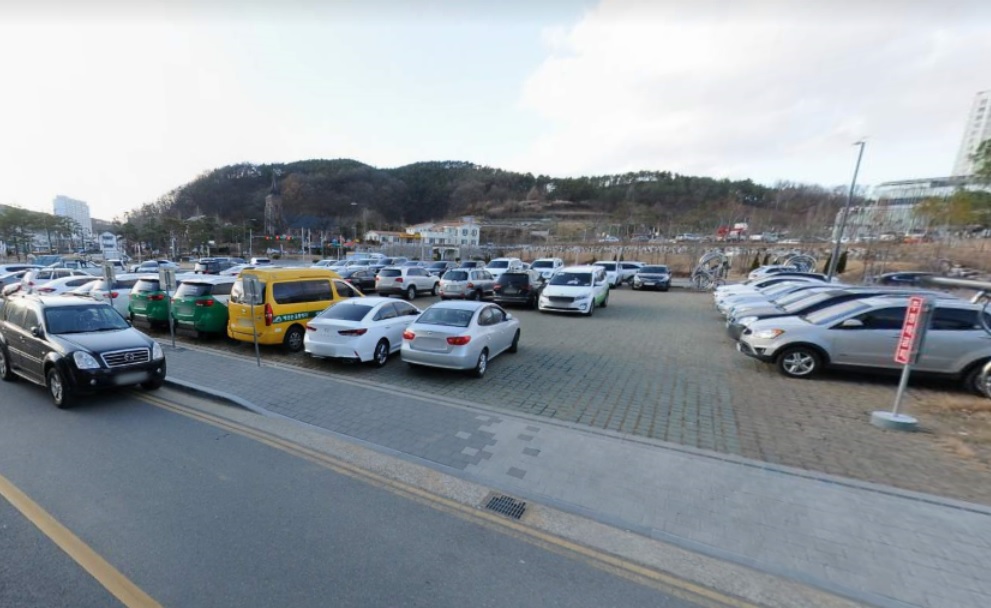 군청신청사앞주차장 …