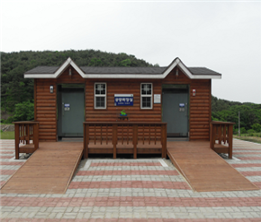 천장사입구 주차장 공중화장실 1