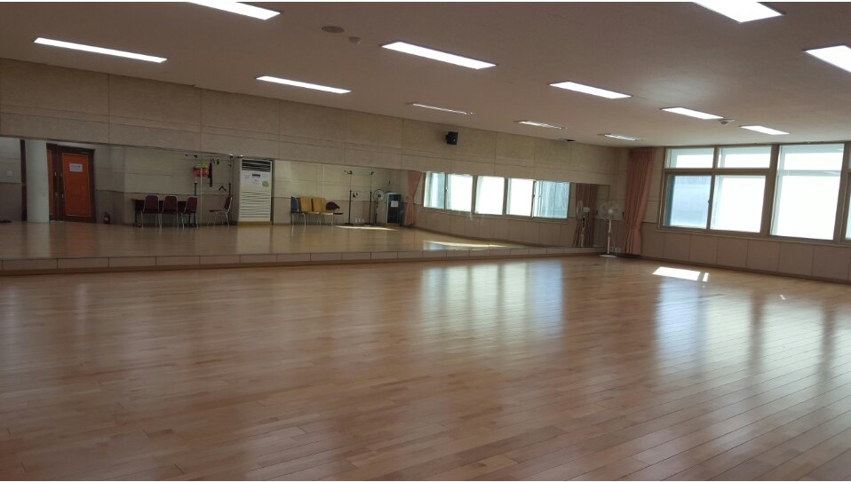 권선1동 행정복지센터 본관2층 1