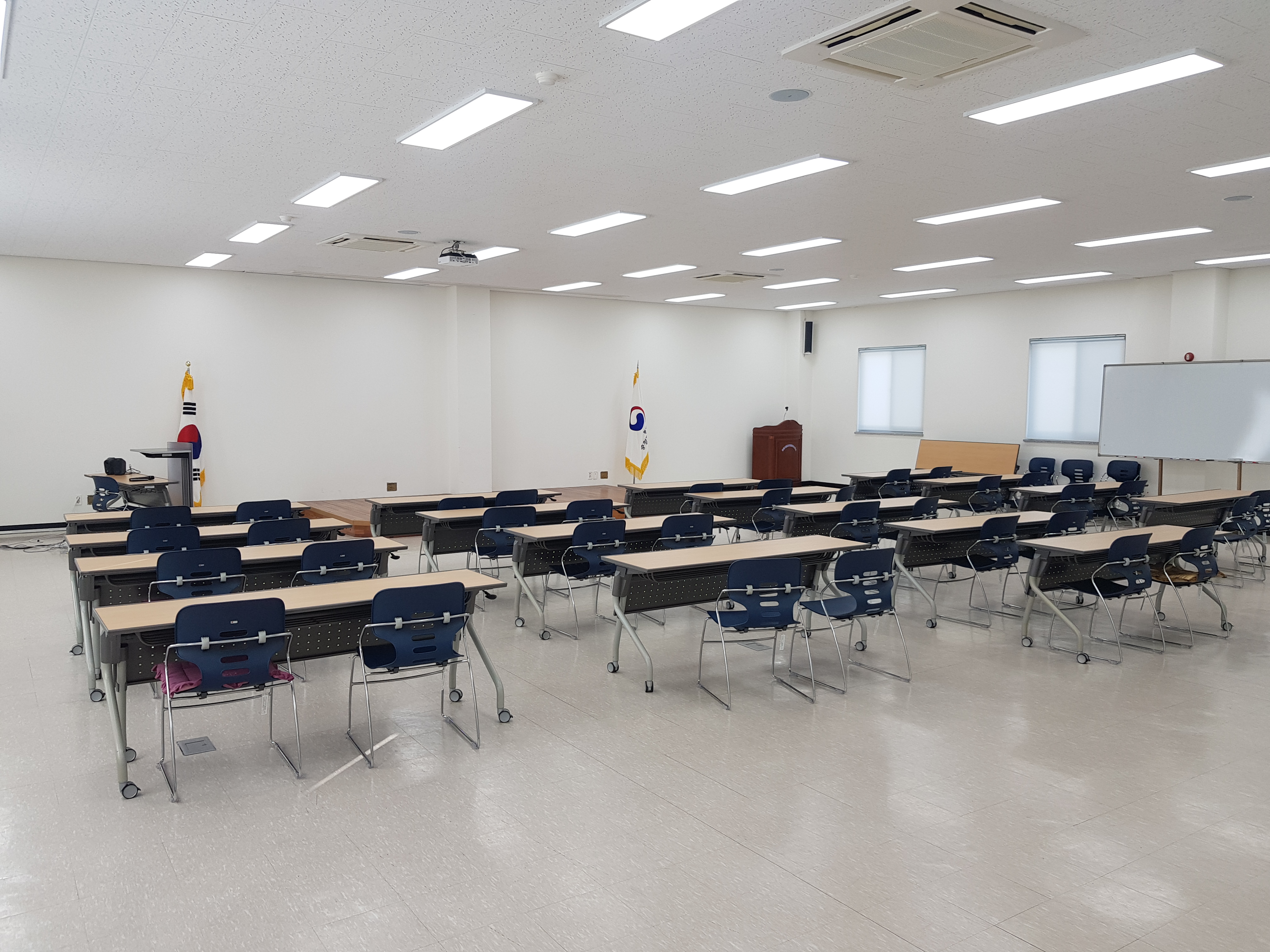 충청지방통계청충주사무소 본관2층 프로그램 사진 1