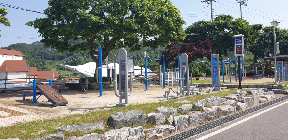 예산종합운동장 야외운동기구 2
