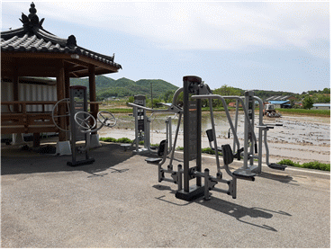 장신2리 마을회관 야외운동기구 1
