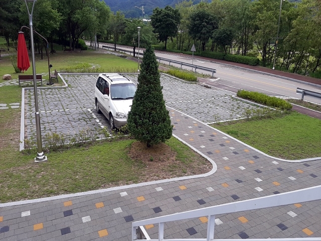 양구역사체험관 주차…