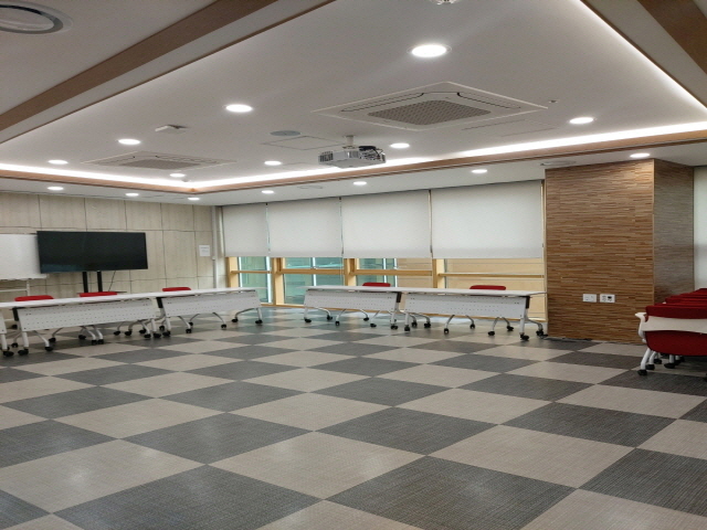 한국수력원자력㈜ 한빛원자력본부 종합복지관 2~3층 세미나실 1
