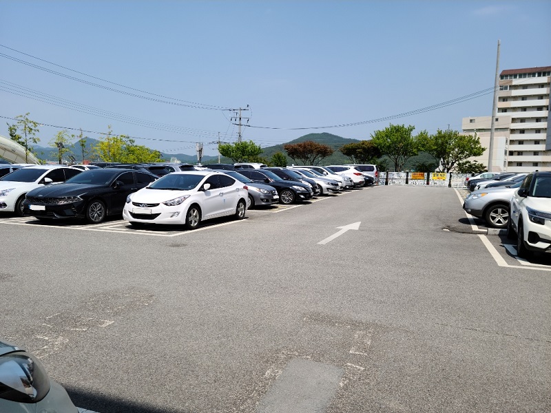 합천군청 동편주차장…