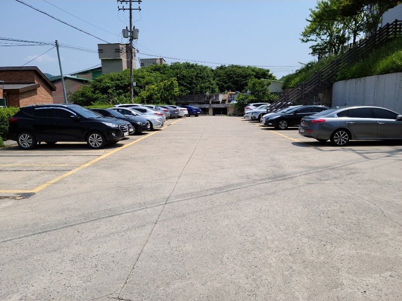 합천군청 후문입구 주차장 2