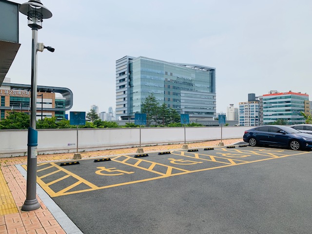 한국산업인력공단 울산지사 주차장 3