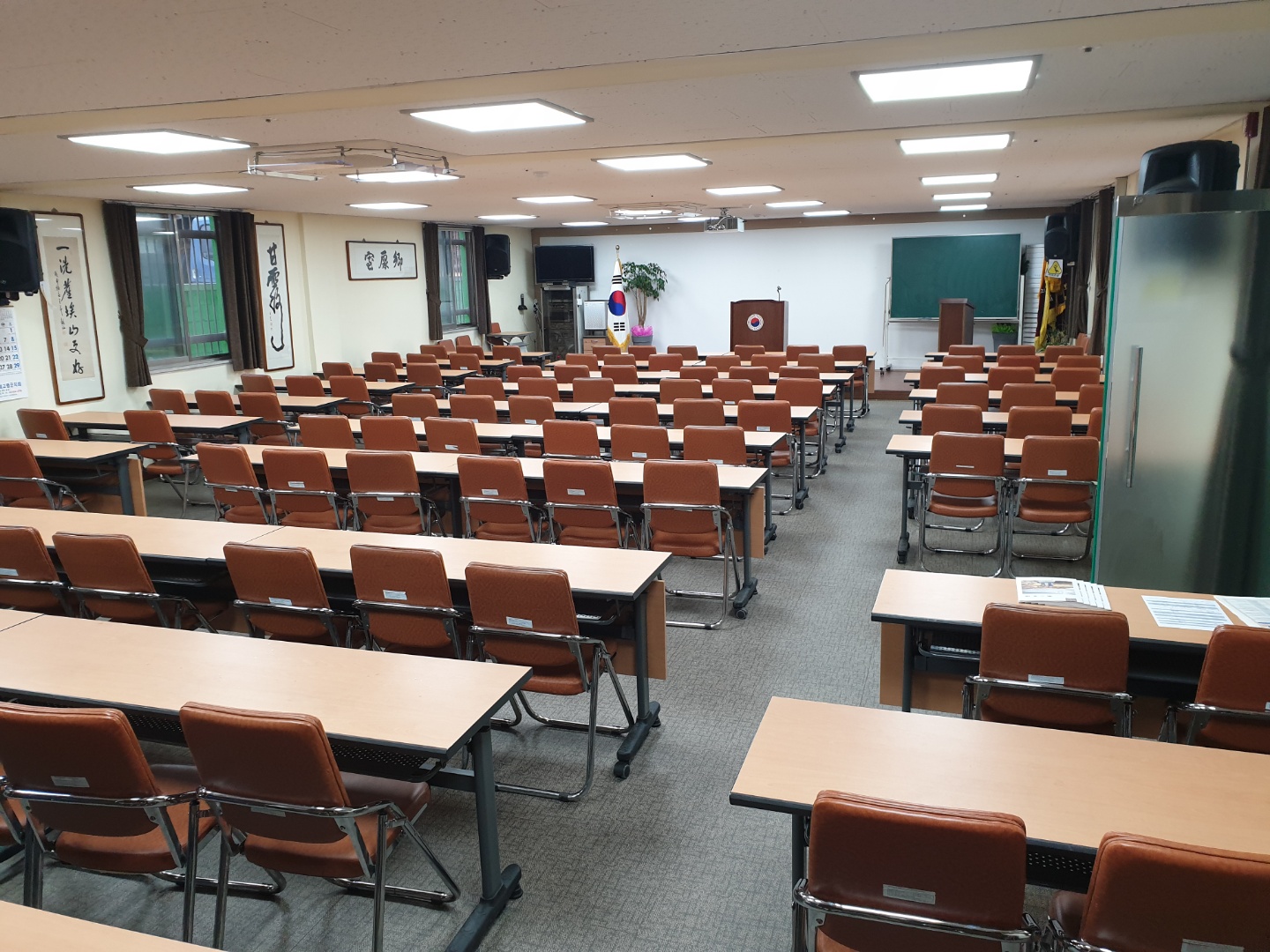 고령군노인회관 본관1층(강당) 3