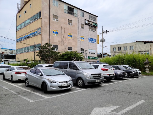 담양읍사무소 주차장…