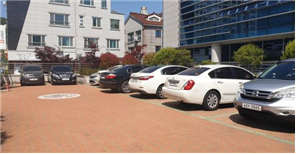 국민건강보험공단 거제지사 지상주차장