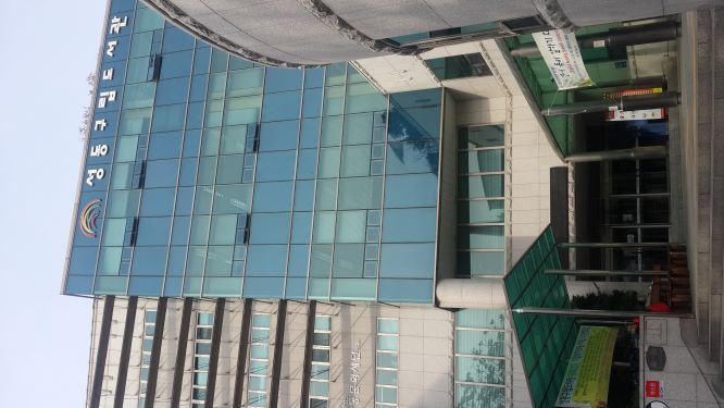 성동구립도서관 건물부설주차장