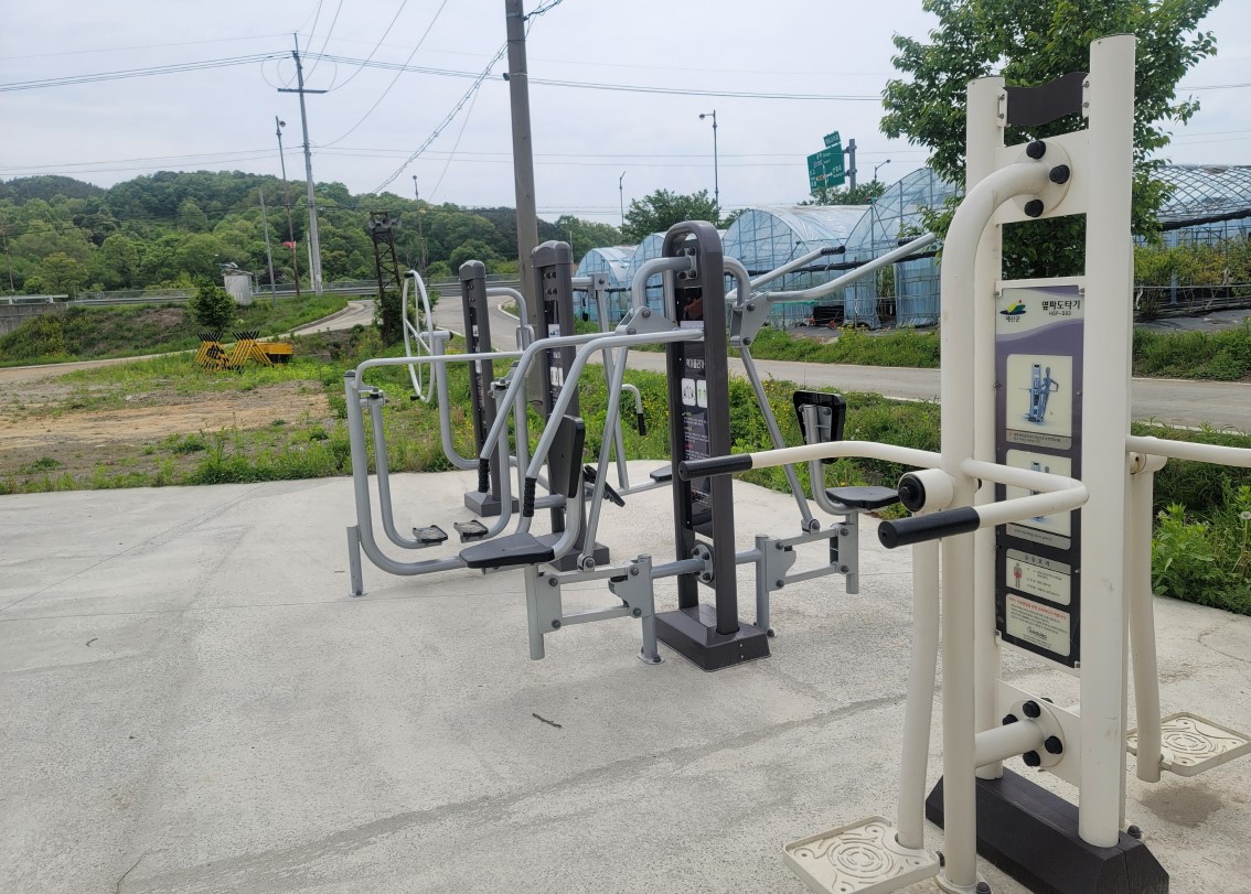 산정리 야외운동기구 1