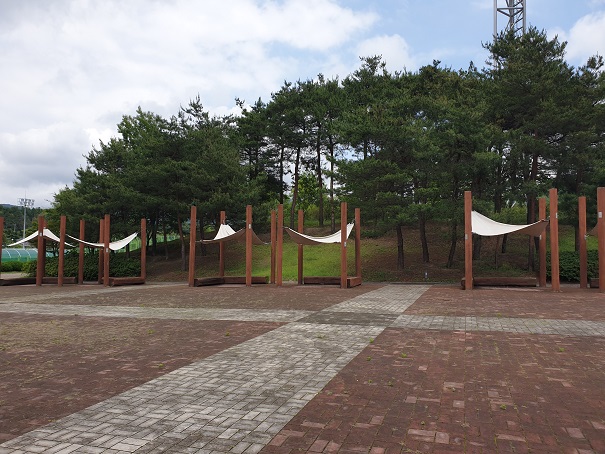 스포츠파크 휴식공간 그늘막 1
