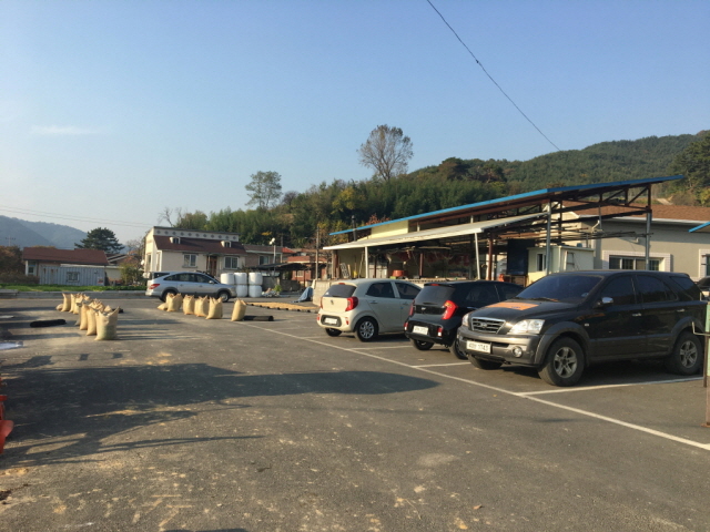 구지 오설리 공영주…