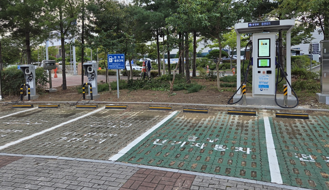 한국폴리텍대학 신기술교육원 주차장 2