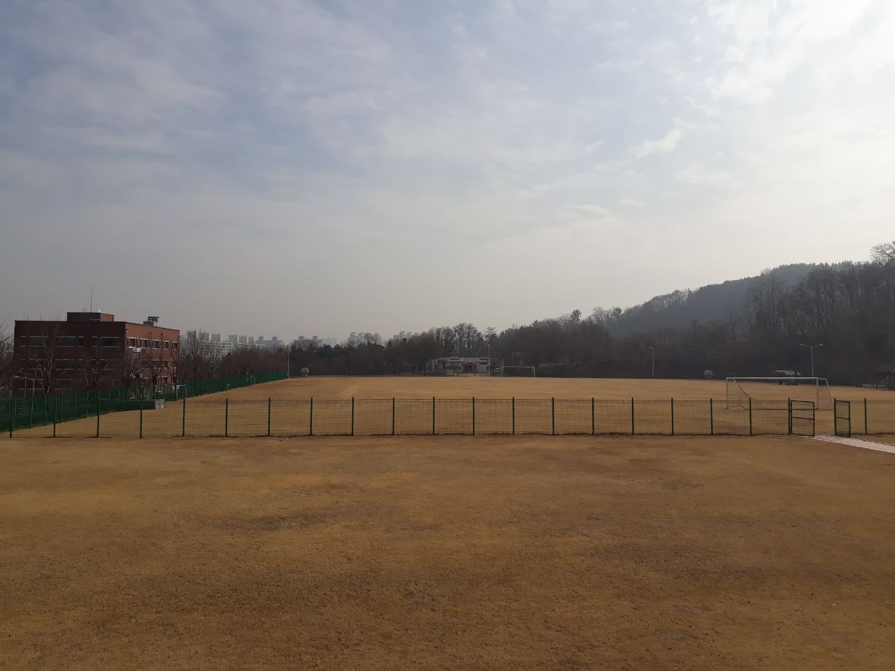 고산정수사업소 축구장 3