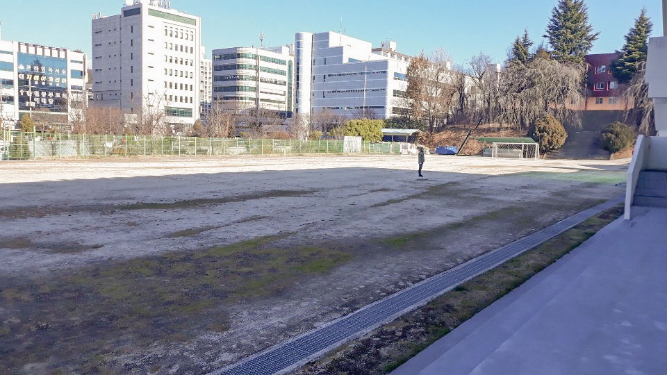 한국폴리텍대학 순천캠퍼스 운동장 1