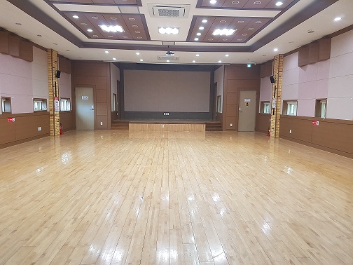 현내청소년문화의집(1층 강당) 1