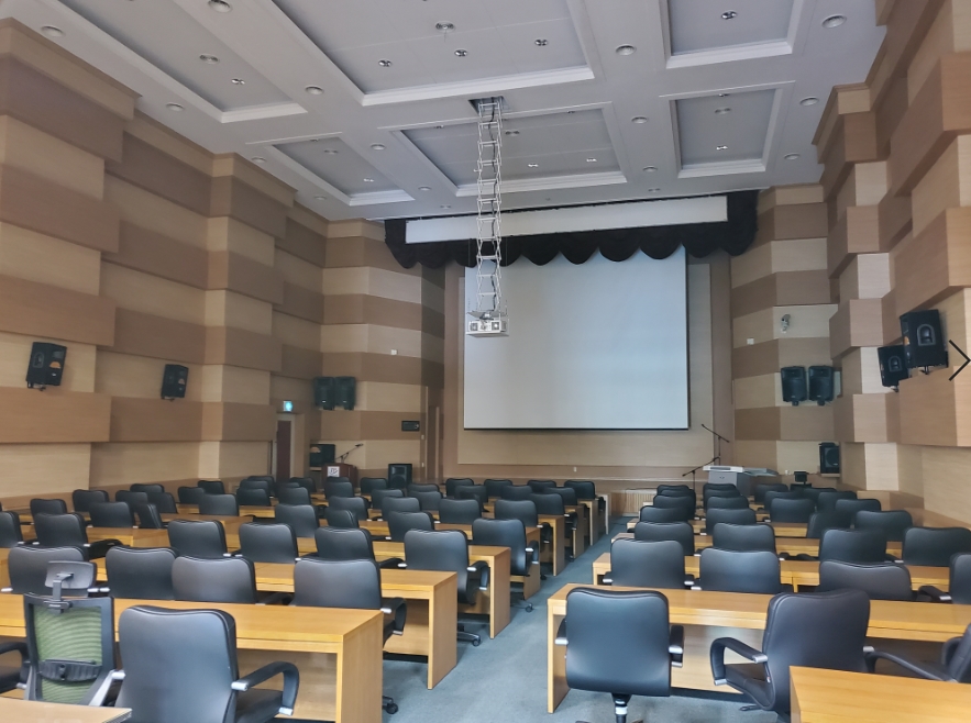 (재)전남테크노파크본원 지식산업센터 1층 대강당 1