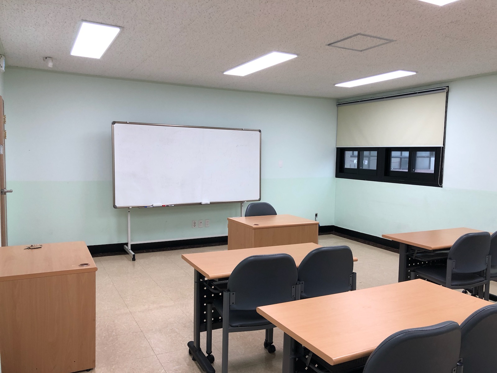 월대산 작은도서관 2층 2
