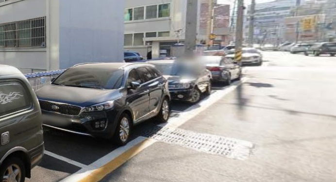 신사직아파트 옆 주거지전용주차장