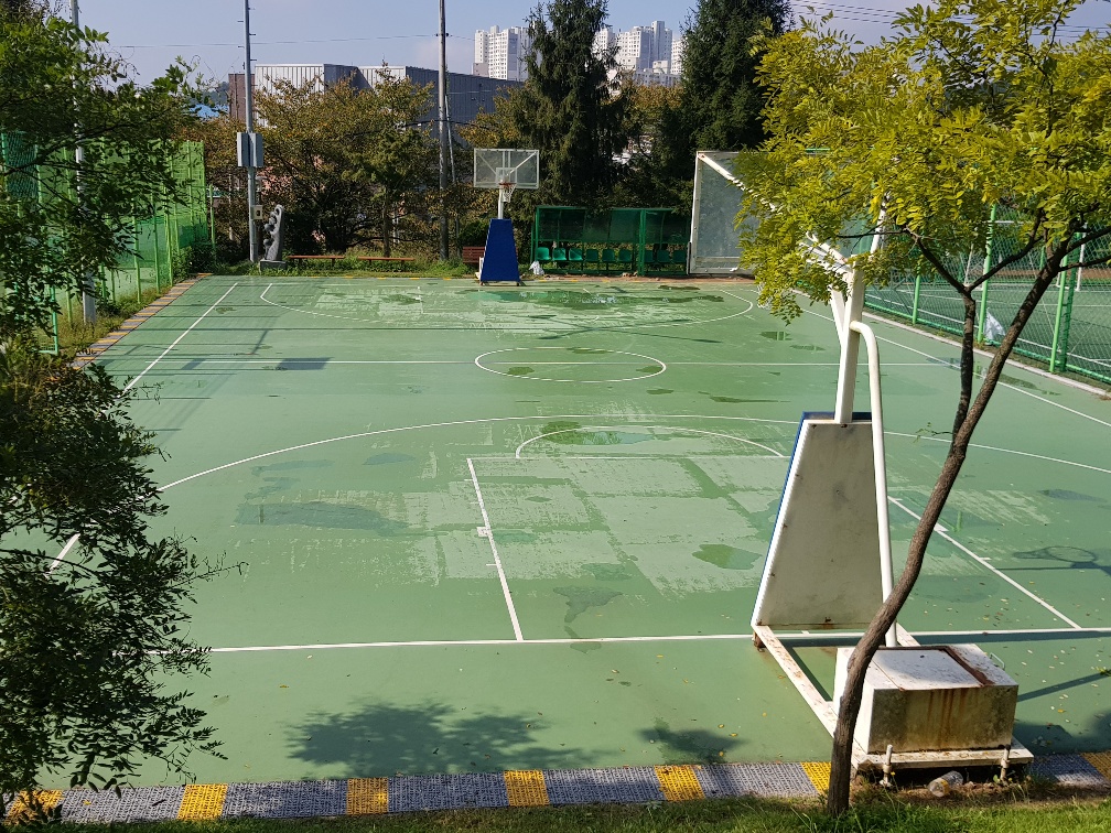 부춘산체육공원농구장 1