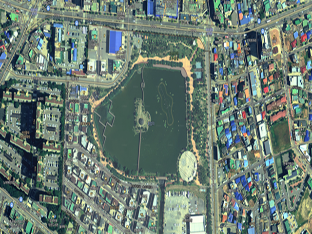 중앙호수공원 주차장…