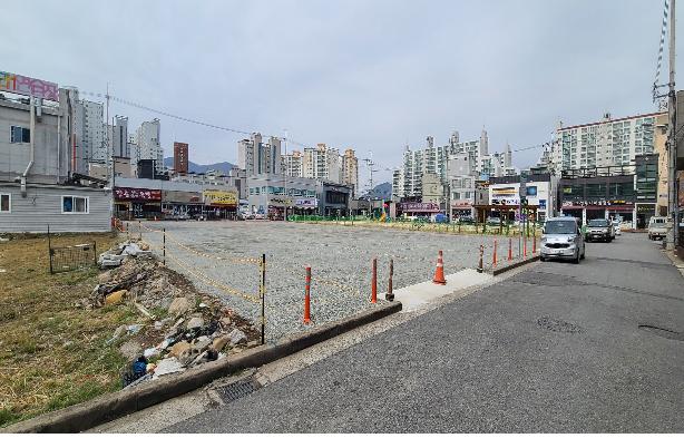 공한지 주차장(어린이 놀이터 앞) 1