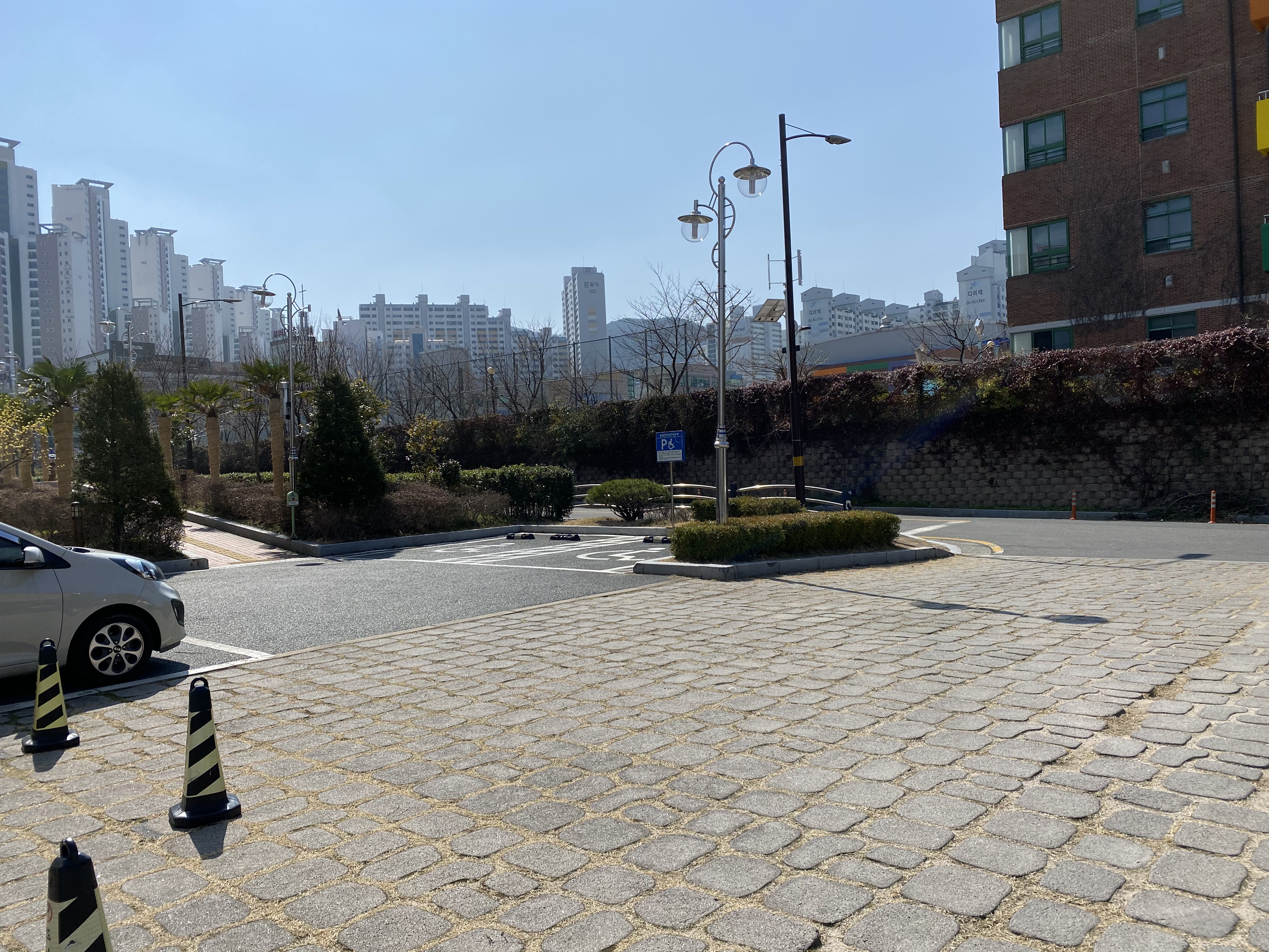 울주문화예술회관 주차장 4