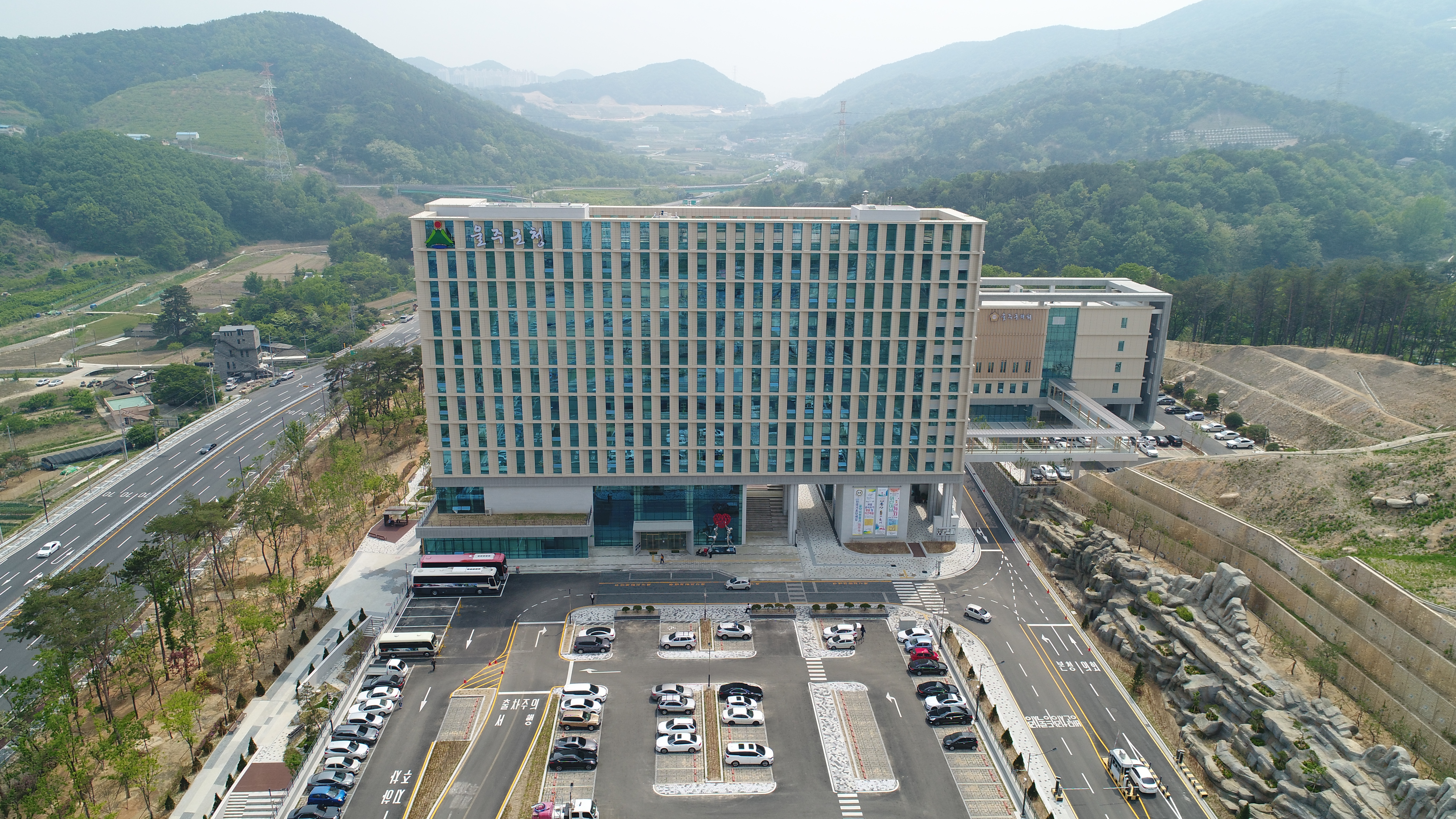 울주군청 지상1층, 지하1층, 지하2층 1