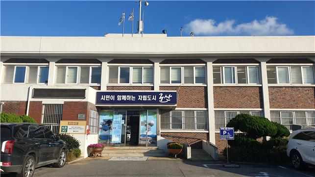옥산면사무소 무더위 및 한파 쉼터 1